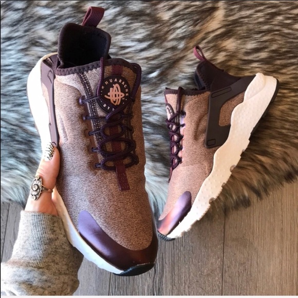 NWT Nike Huarache Run Ultra - Picture 5 of 8